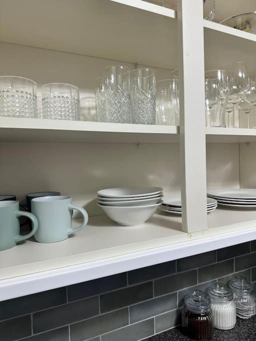 Stylish 2 Bedrooms Flat In A Quiet Cul-De-Sac Area, Near Sheffield City Centre With Free Parking エクステリア 写真