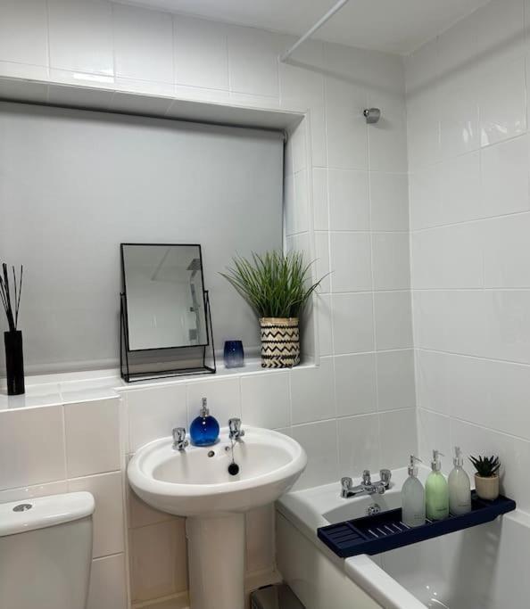 Stylish 2 Bedrooms Flat In A Quiet Cul-De-Sac Area, Near Sheffield City Centre With Free Parking エクステリア 写真